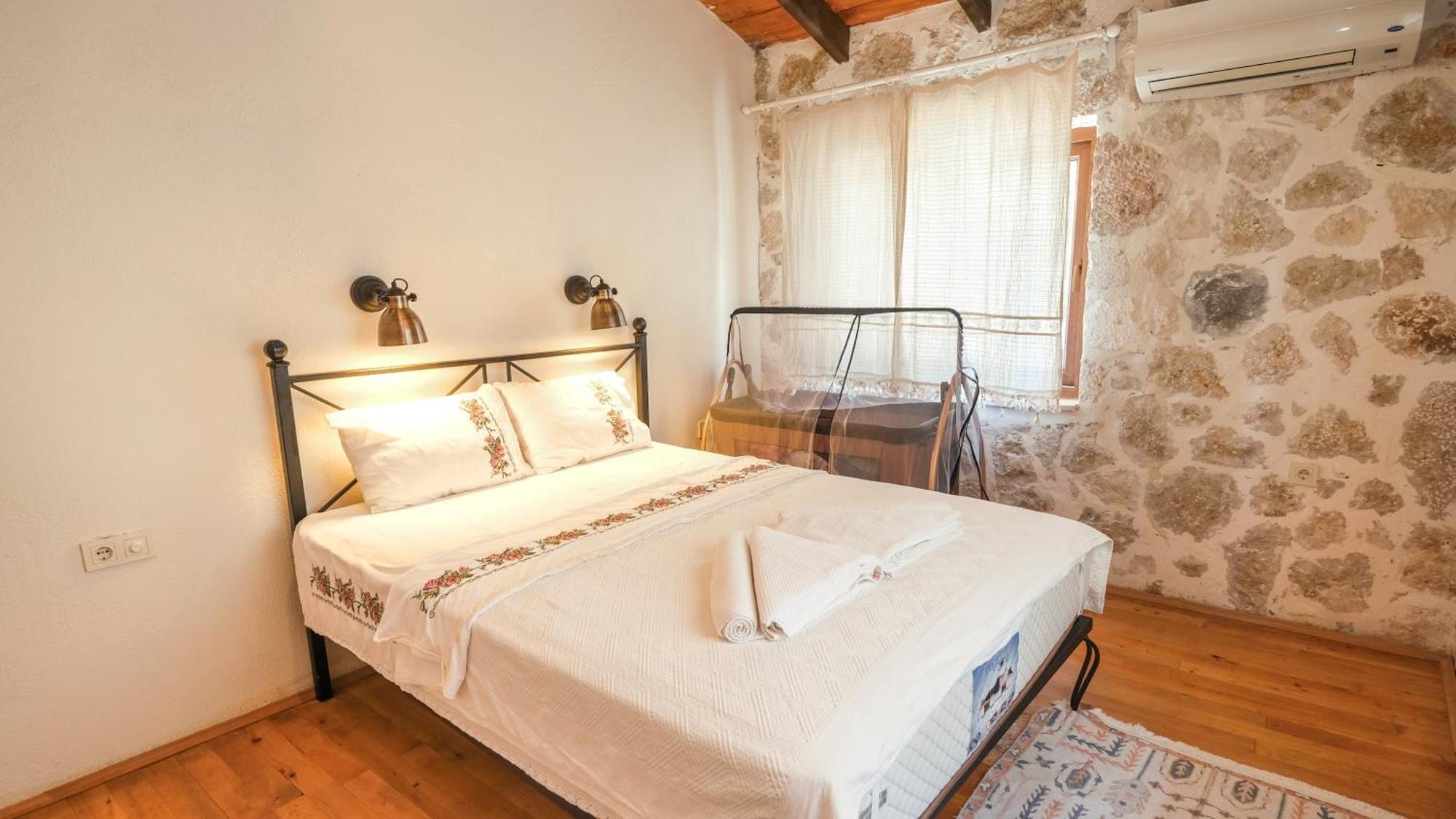 Likya House - Deniz Ve Doga Manzarali, Havuzlu Villa Patara Luaran gambar